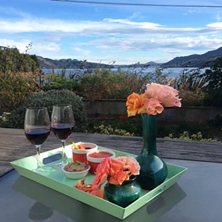 Arts Content Harbour View Lägenhet Macandrew Bay Exteriör bild